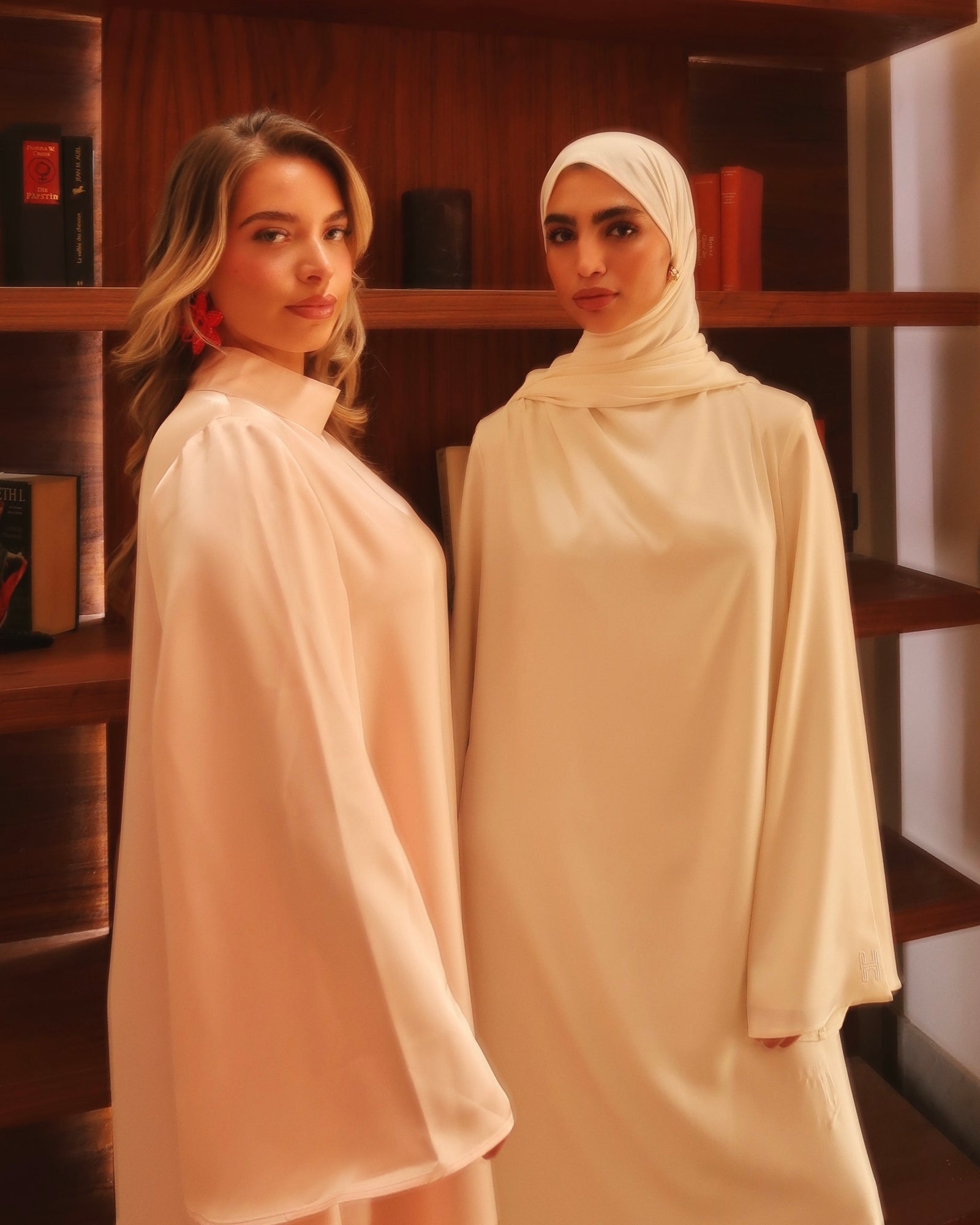DRESSES