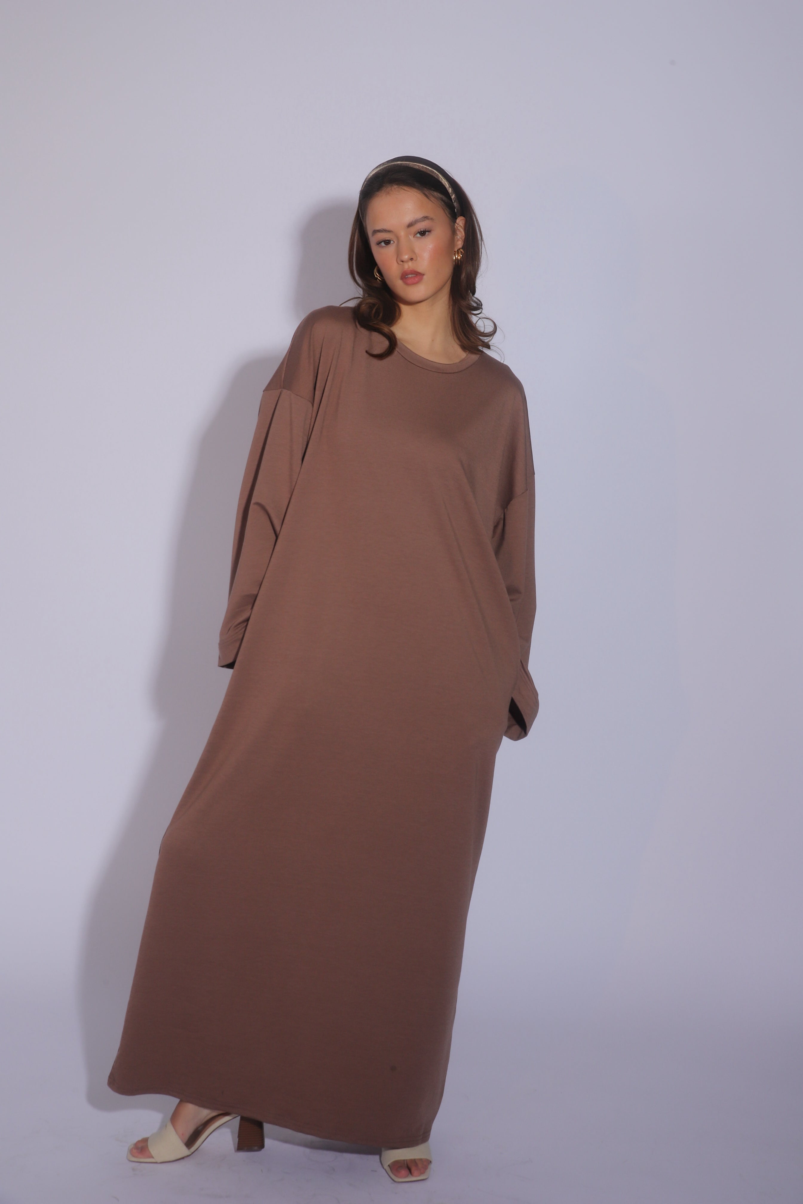 Minimalista Dress Taupe