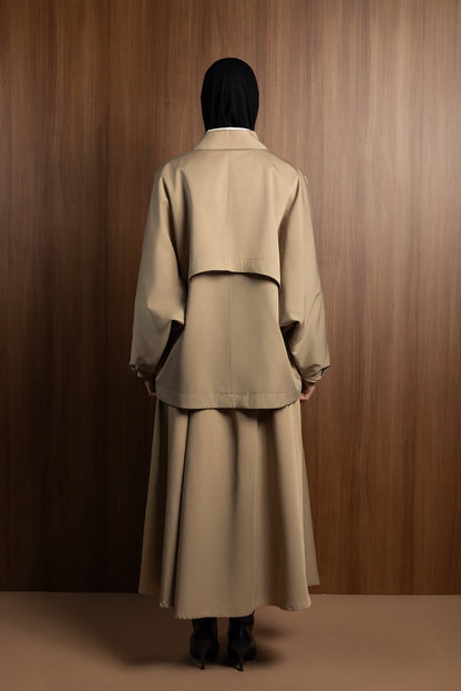 Short trendy trenchcoat