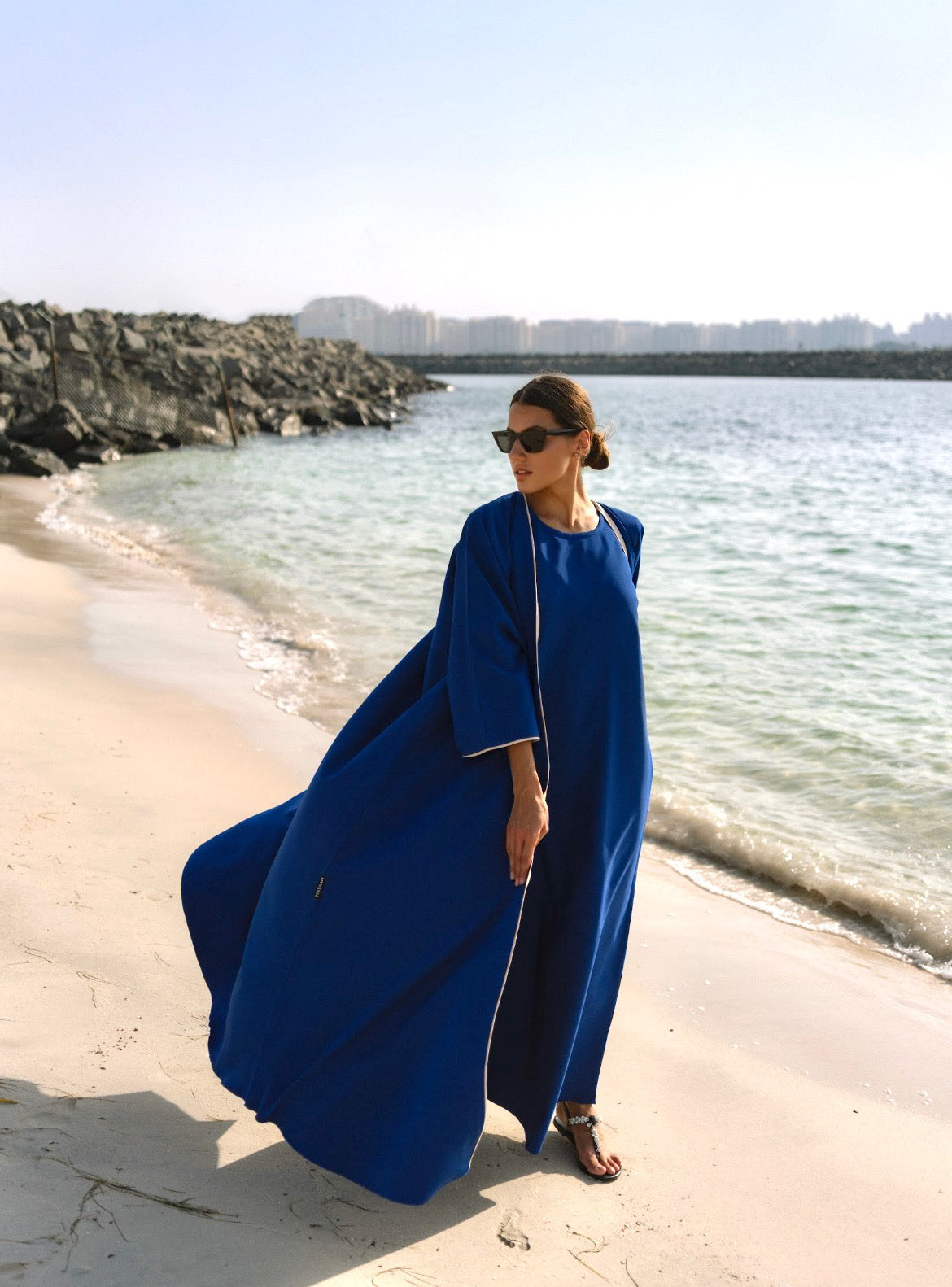 MINIMALISTA DARK BLUE/BEIGE